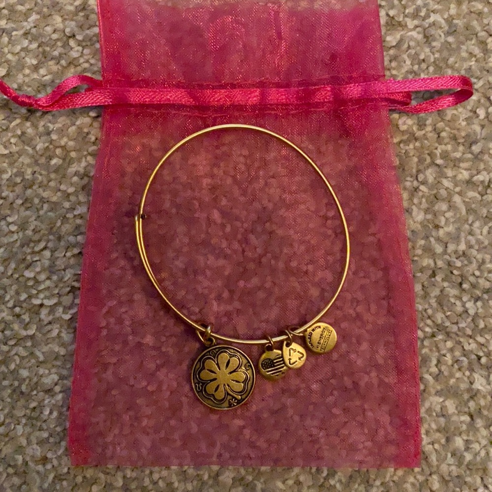 Alex and Ani four leaf clover bracelet